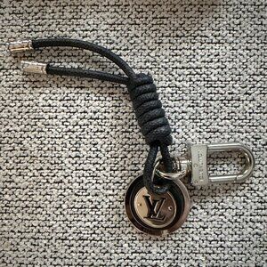 Louis Vuitton M67224 Damier Graphite Rope Bag Charm Key Chain